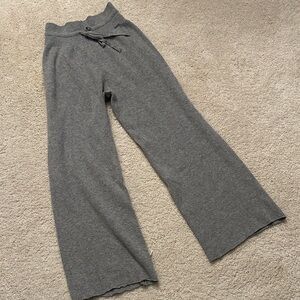 Uniqlo Gray Knit Pants